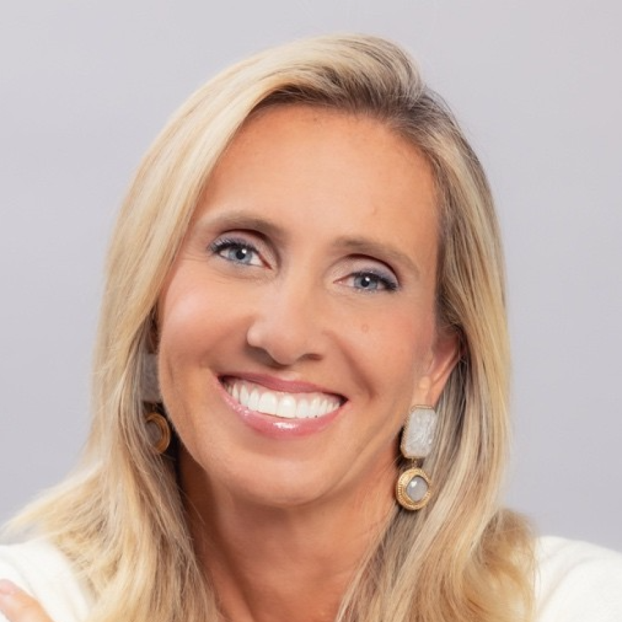 Elena Rasa (AXA)-fotor-20251125145055