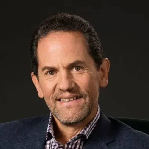 James-Riley-Mandarin-Oriental-e1762962071470