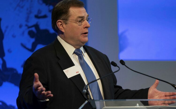  Aon CEO Case Recognized for Advancing LGBTQ Equality