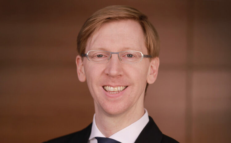  Tewes-Kampelmann to Succeed Ahmed as CEO of Allianz Re