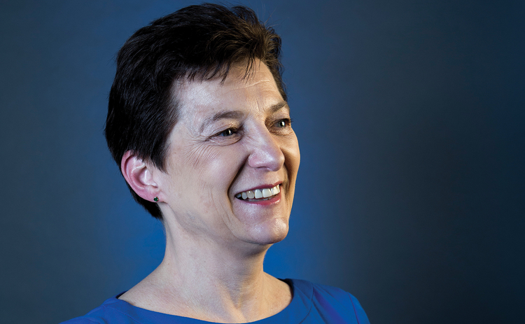  Zurich Promotes Hayley Robinson to Group CUO