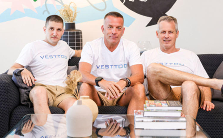  Vesttoo and Clear Blue Announce a $1 Billion Partnership USA