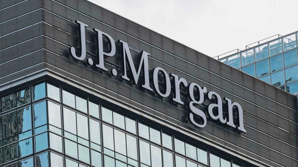 Insurtech UK Forges Alliance with J.P. Morgan Payments as Principal Banking Partner