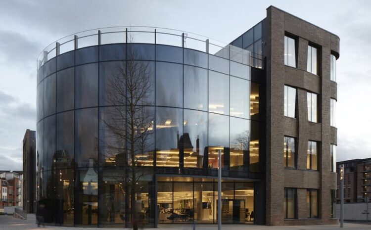  Hiscox UK launches underwriting academy to develop industry talent