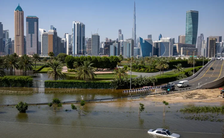  UAE Insurance Sector Faces Test Amid Record Rainfall and Flooding
